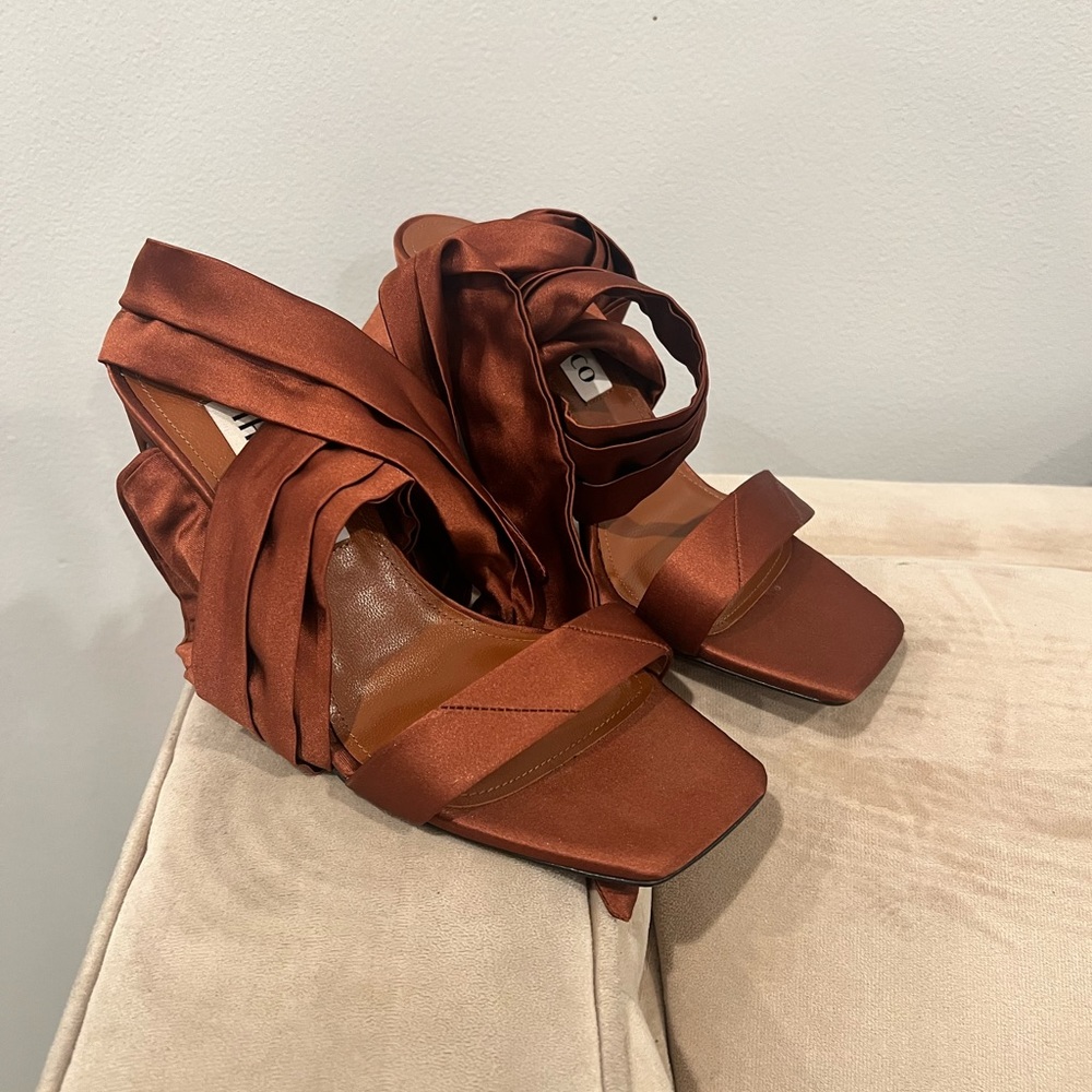 Womens heels with straps